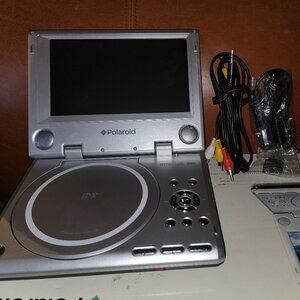 polaroid vintage dvd player